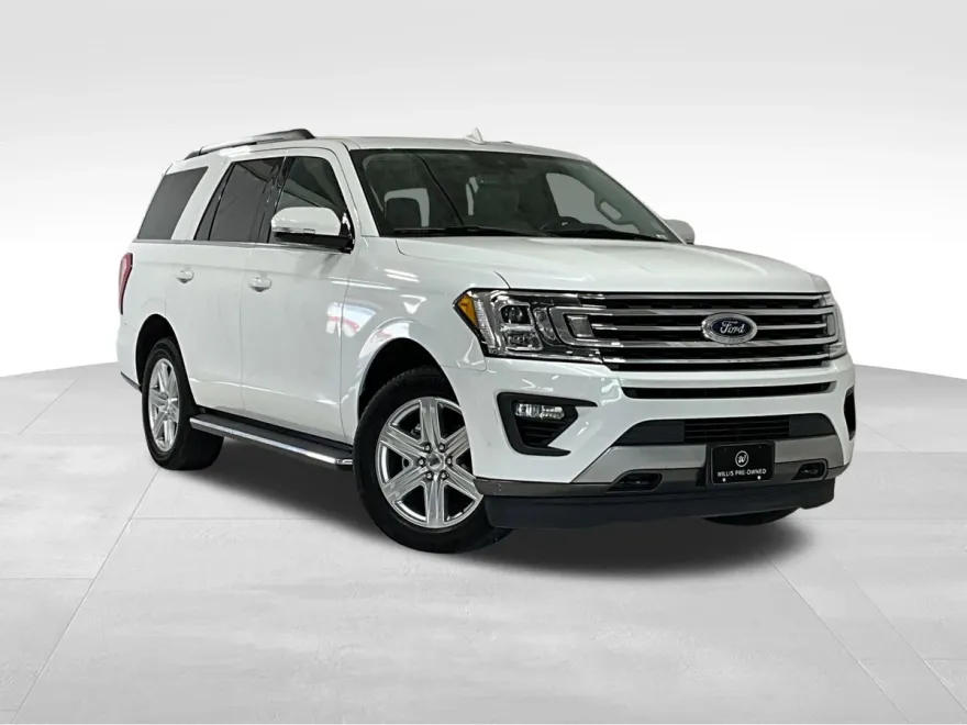2020 Ford Expedition XLT photo 1