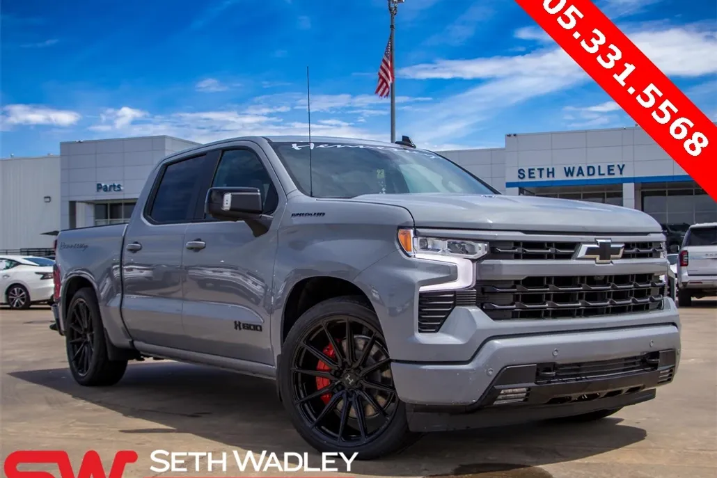 2025 Chevrolet Silverado 1500 RST photo 1