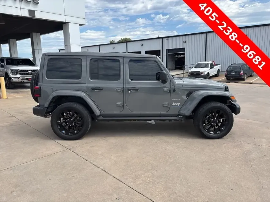 2023 Jeep Wrangler 4xe Sahara photo 1