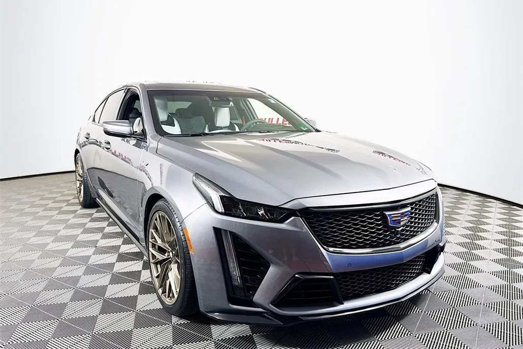 2022 Cadillac CT4 Blackwing photo 1