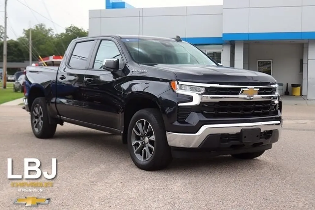 2022 Chevrolet Silverado 1500 LT photo 1