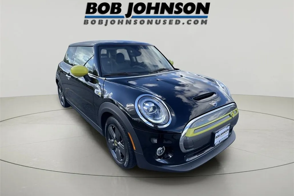 2021 Mini Cooper SE Signature photo 1