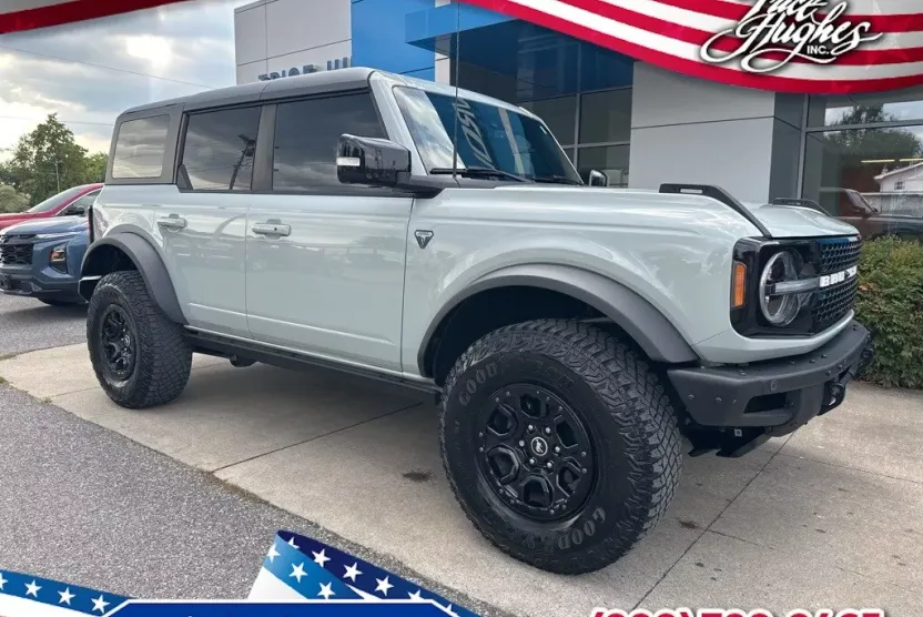 2021 Ford Bronco First Edition photo 1