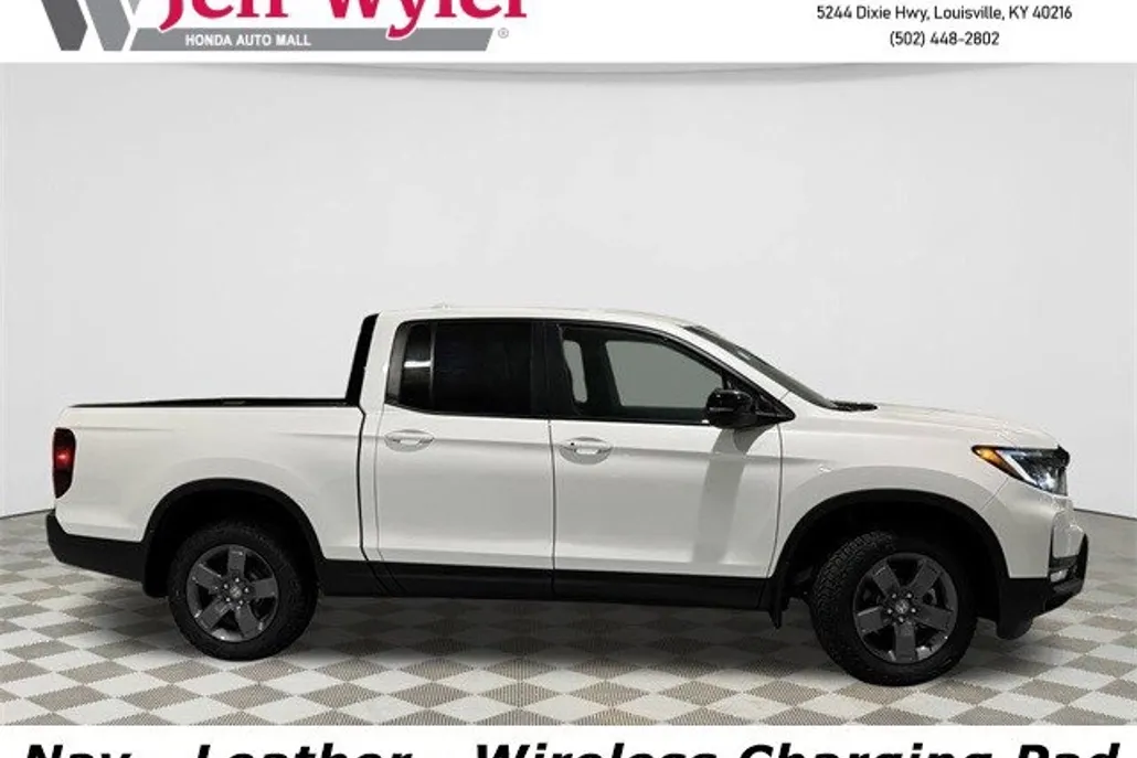 2025 Honda Ridgeline TrailSport photo 1