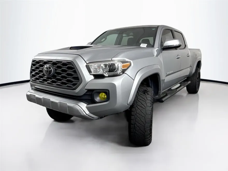 2020 Toyota Tacoma TRD Sport photo 1