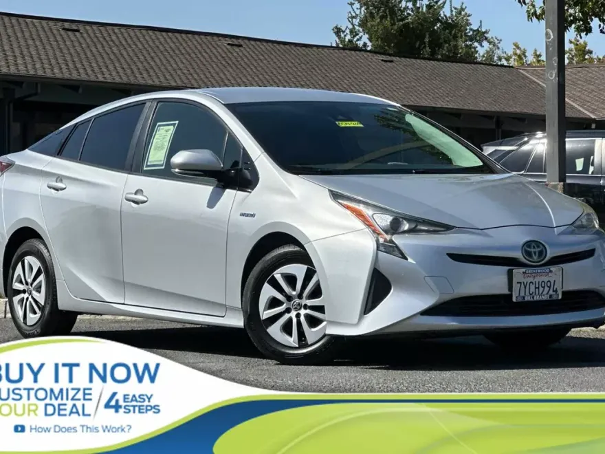 2017 Toyota Prius Two Eco Three Four Touring photo 1