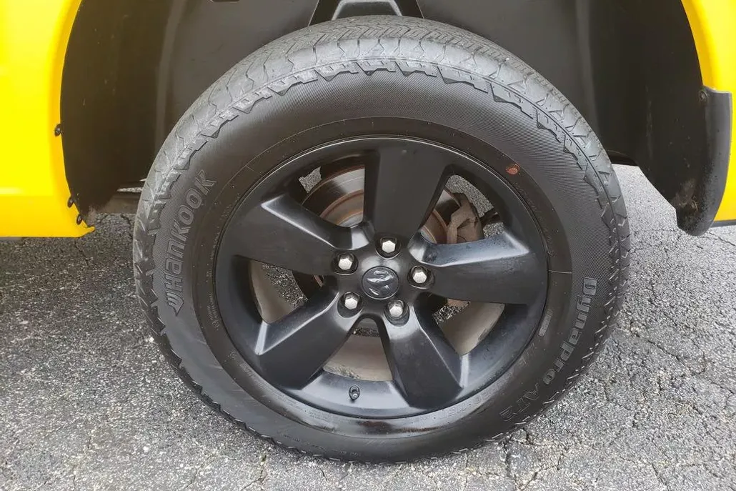 2019 Ram 1500 Classic Tradesman photo 1