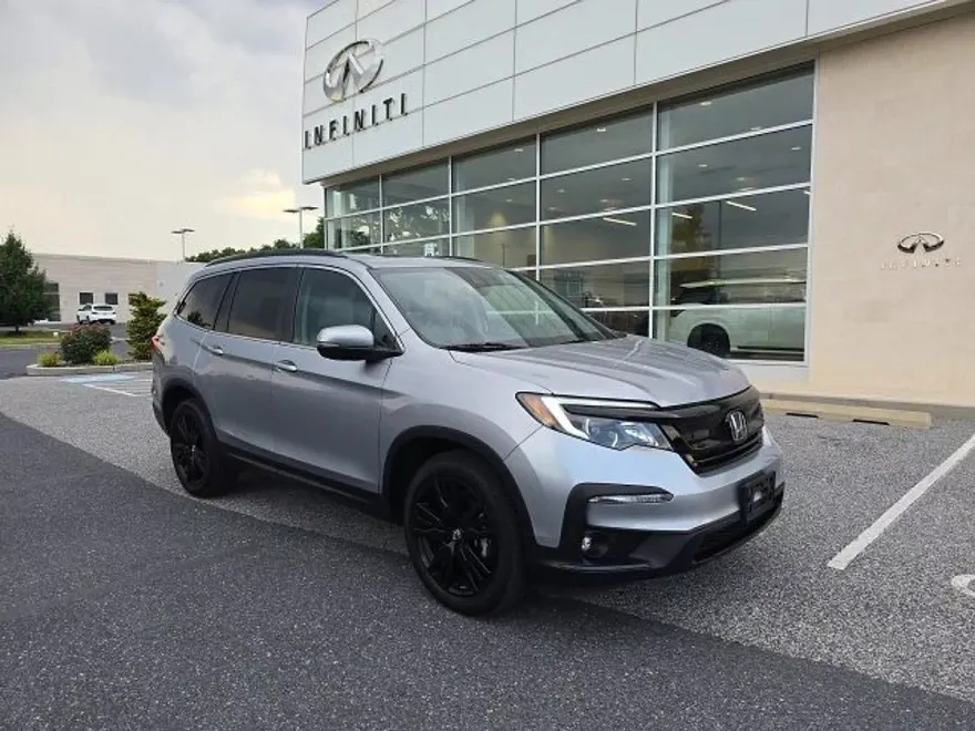 2022 Honda Pilot Special Edition photo 1