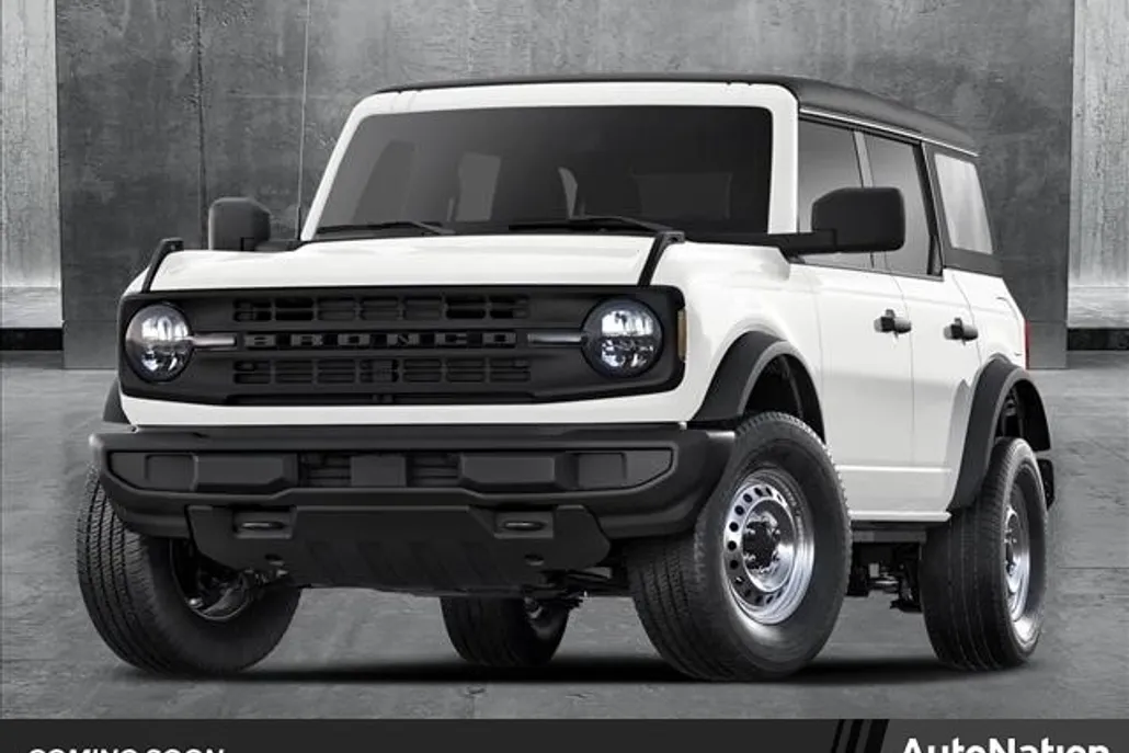 2025 Ford Bronco Base photo 1