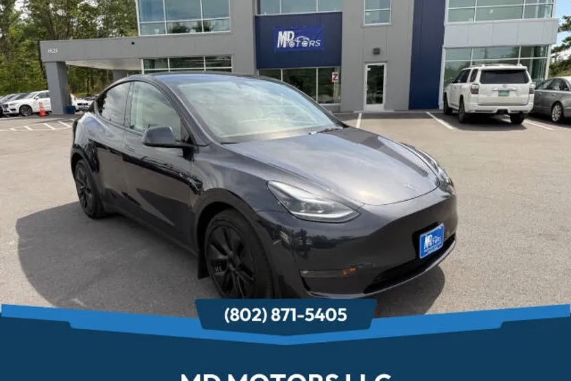 2025 Tesla Model Y Long Range photo 1