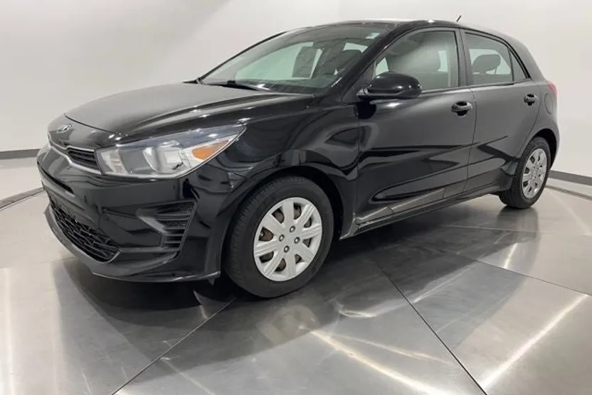 2021 Kia Rio S photo 1
