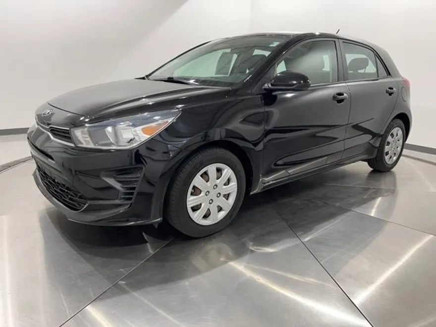 2021 Kia Rio S photo 1