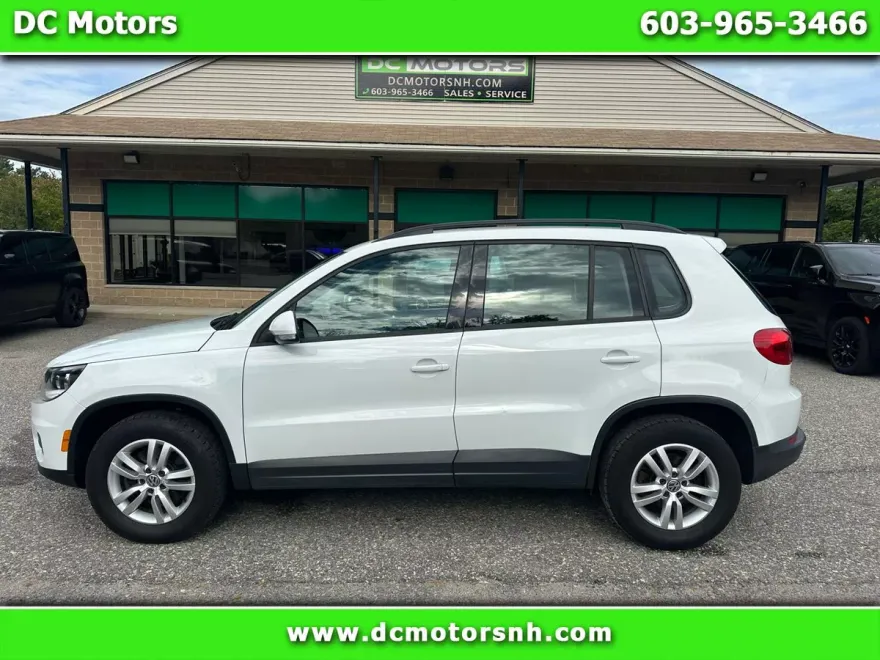 2017 Volkswagen Tiguan S photo 1