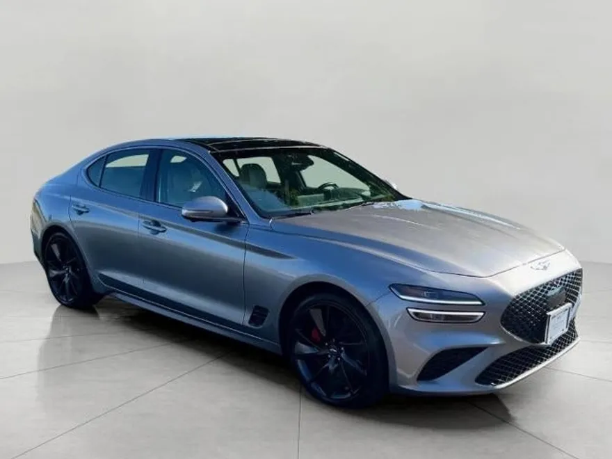 2023 Genesis G70 3.3T photo 1