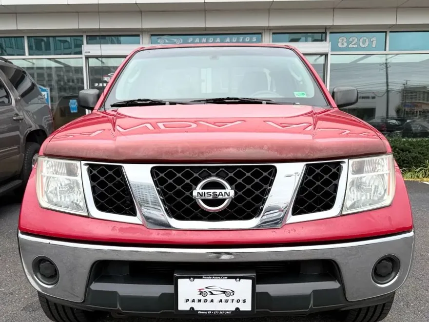 2007 Nissan Frontier King Cab SE photo 1