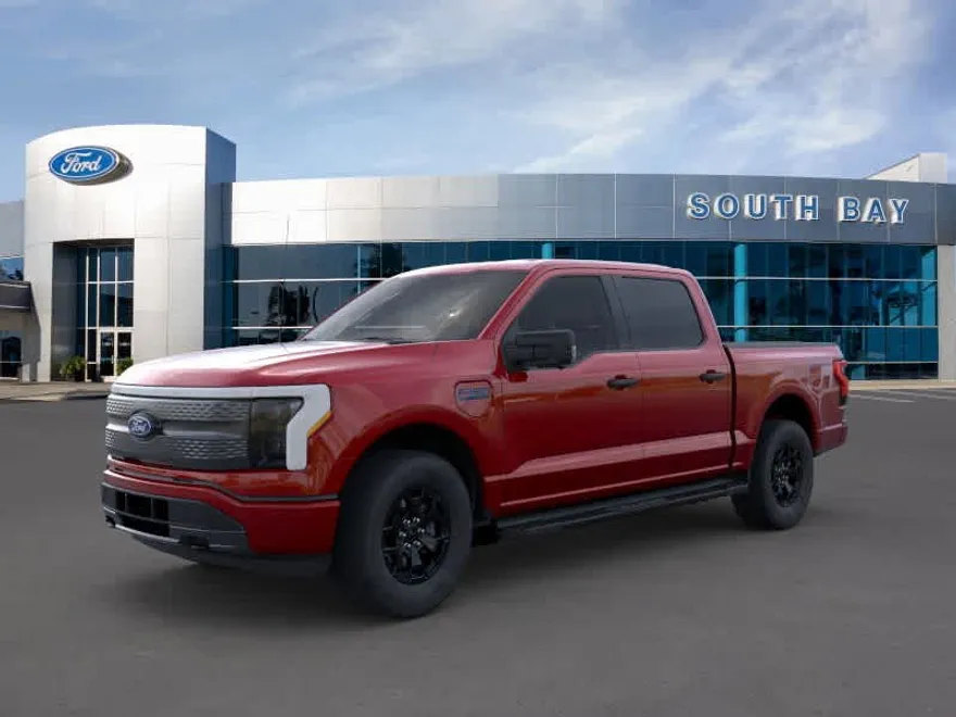 2025 Ford F-150 Lightning XLT photo 1