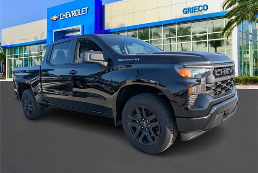 2026 Chevrolet Silverado 1500 Custom photo 1
