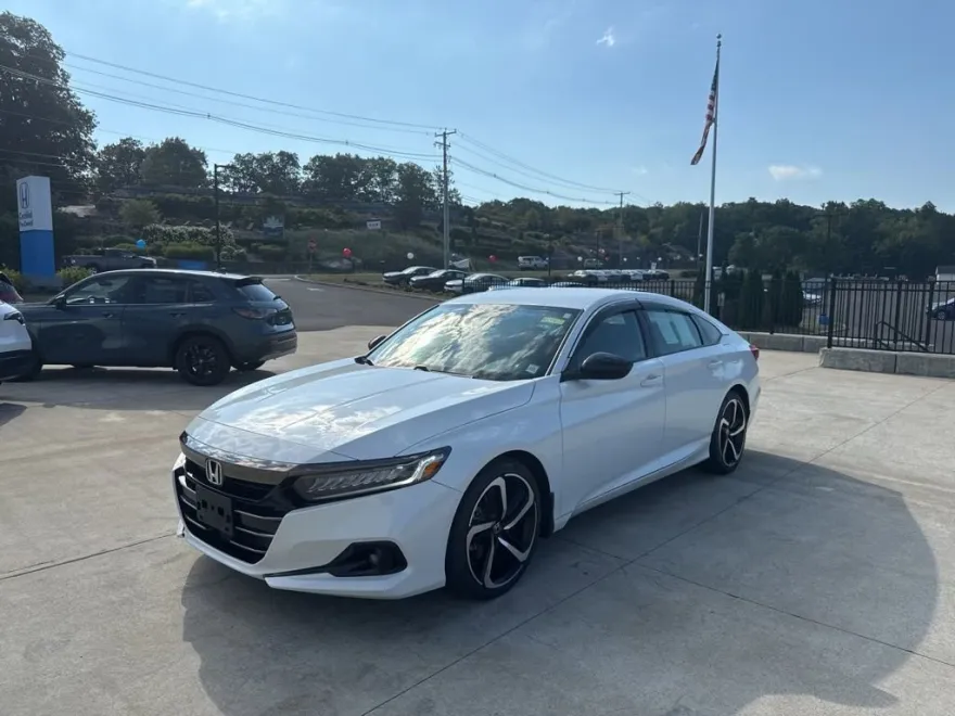 2022 Honda Accord Sport 1.5T photo 1