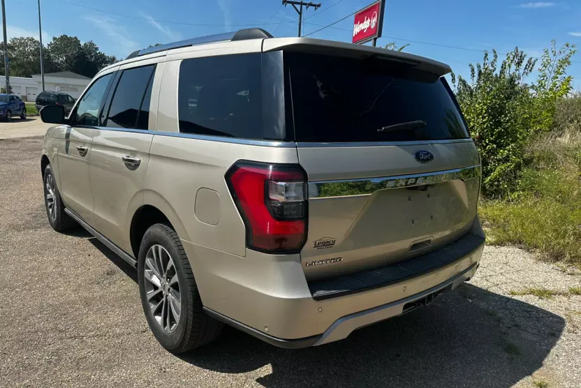 2018 Ford Expedition Limited photo 1