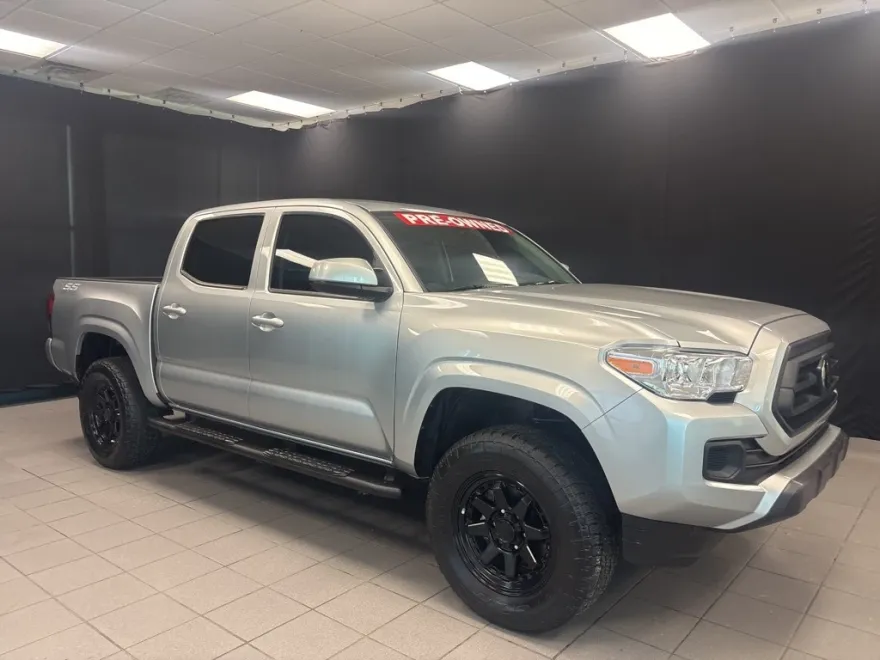 2023 Toyota Tacoma SR photo 1