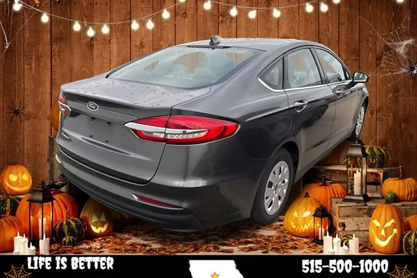 2020 Ford Fusion S photo 1