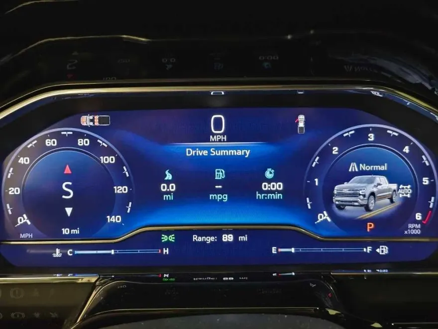 2025 Chevrolet Silverado 1500 RST photo 1