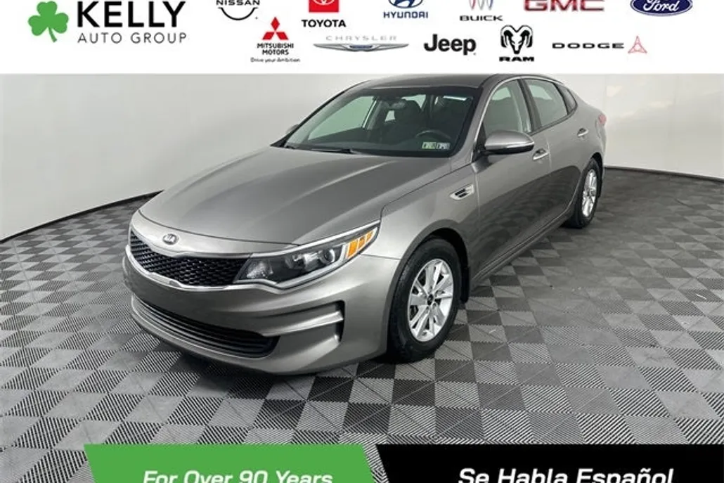 2016 Kia Optima LX photo 1