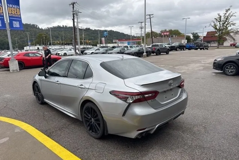 2022 Toyota Camry XSE photo 1