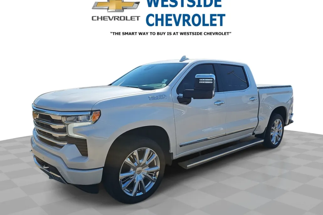2024 Chevrolet Silverado 1500 High Country photo 1