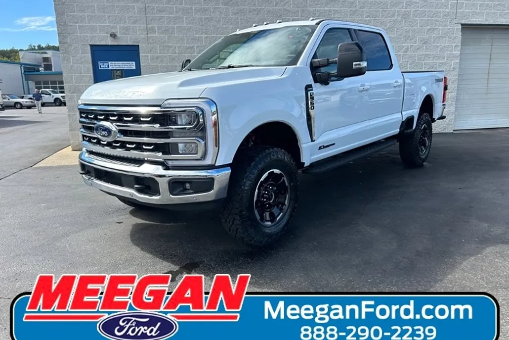 2026 Ford F-350 Lariat photo 1