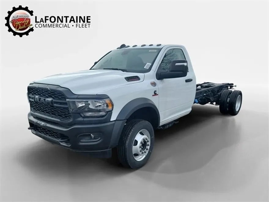 2024 Ram 5500 Tradesman photo 1