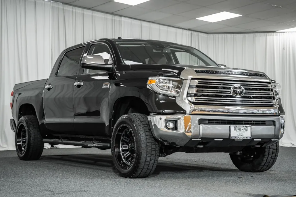 2019 Toyota Tundra Platinum Grade photo 1
