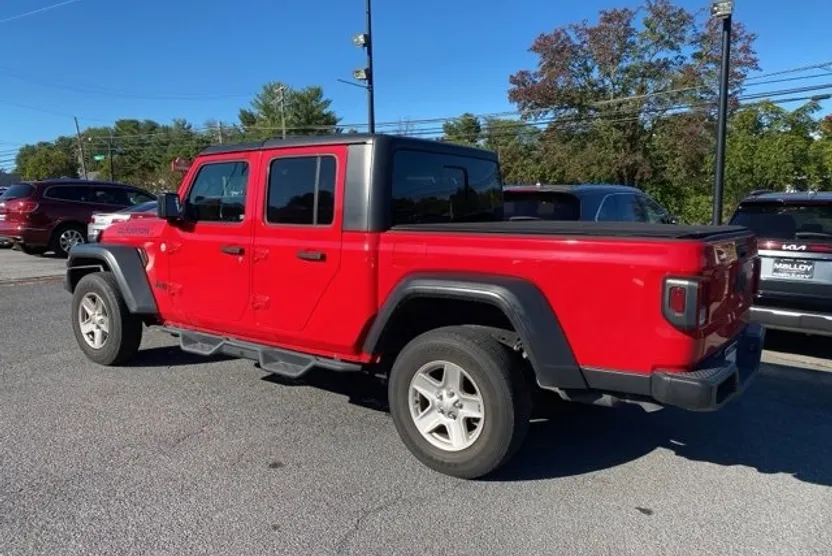 2020 Jeep Gladiator Sport S photo 1