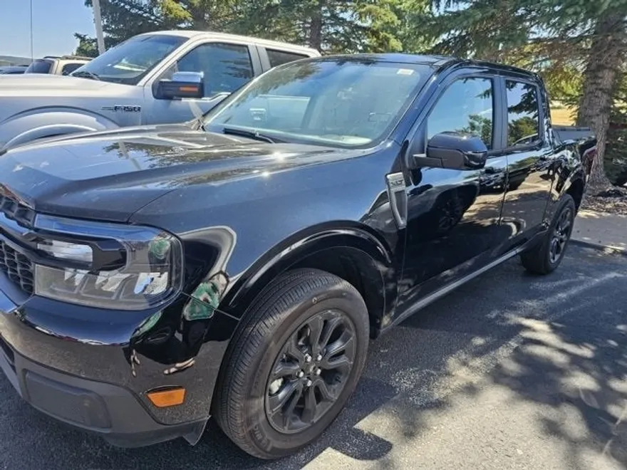2024 Ford Maverick XLT photo 1