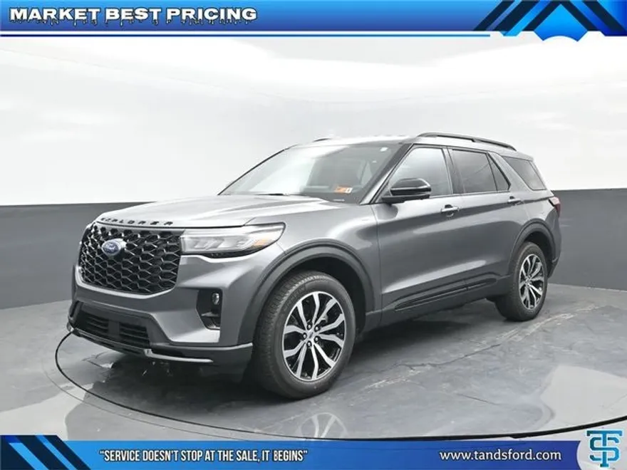 2025 Ford Explorer ST-Line photo 1