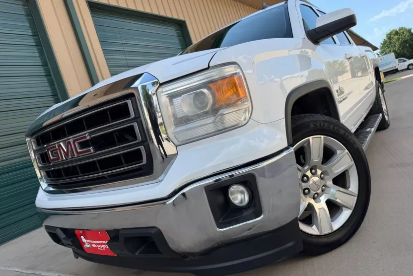 2014 Gmc Sierra 1500 SLE photo 1