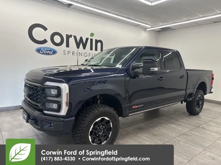 2025 Ford F-250 Lariat photo 1