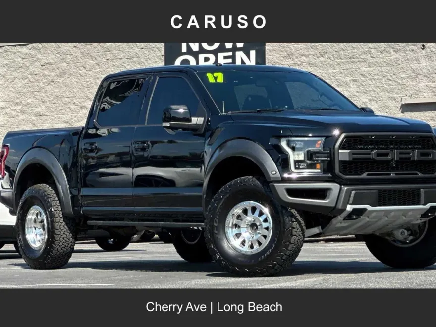 2017 Ford F-150 Raptor photo 1