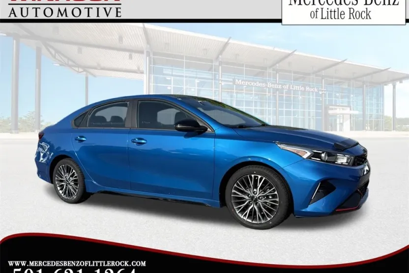 2022 Kia Forte GT-Line photo 1