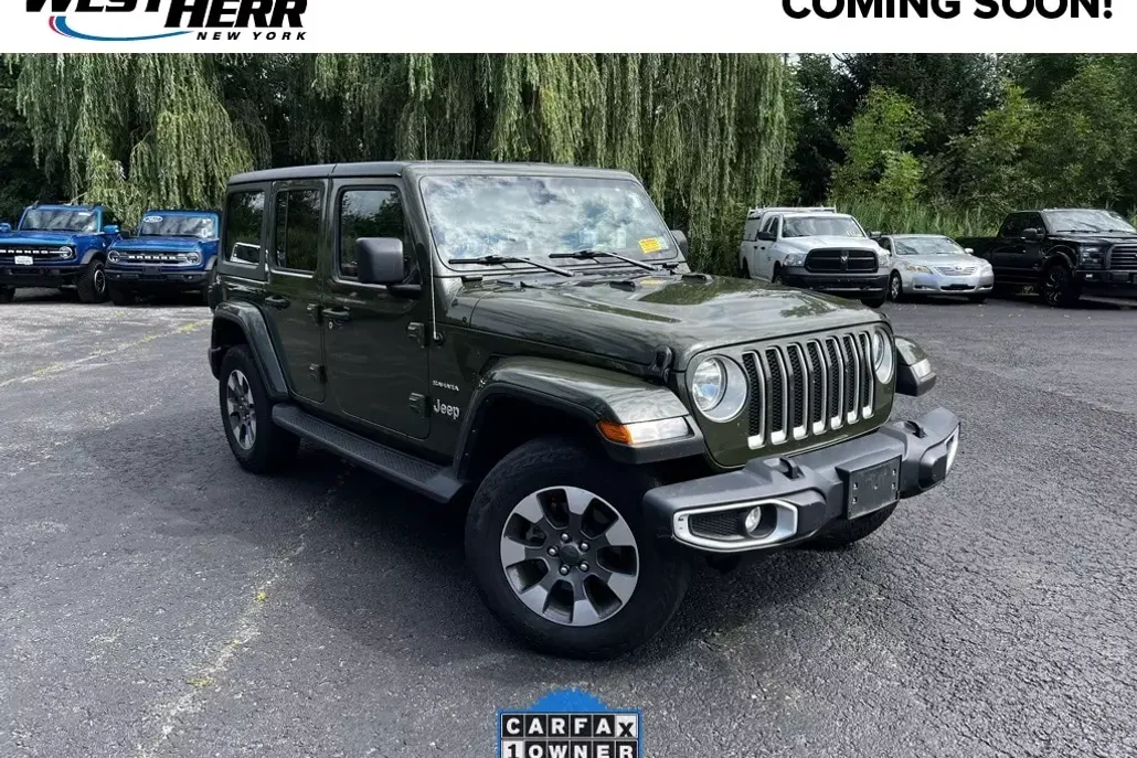 2021 Jeep Wrangler Unlimited Sahara photo 1