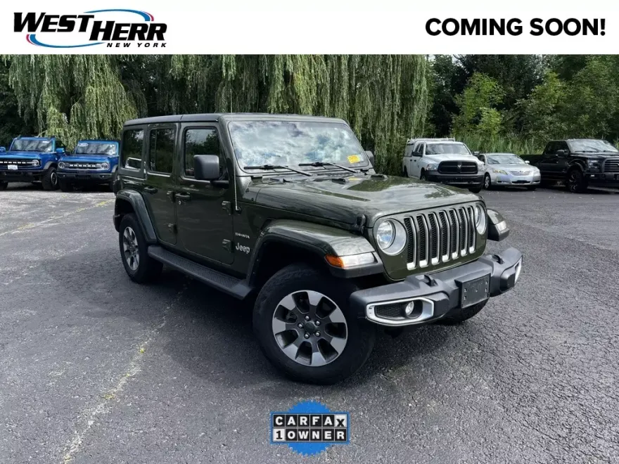 2021 Jeep Wrangler Unlimited Sahara photo 1