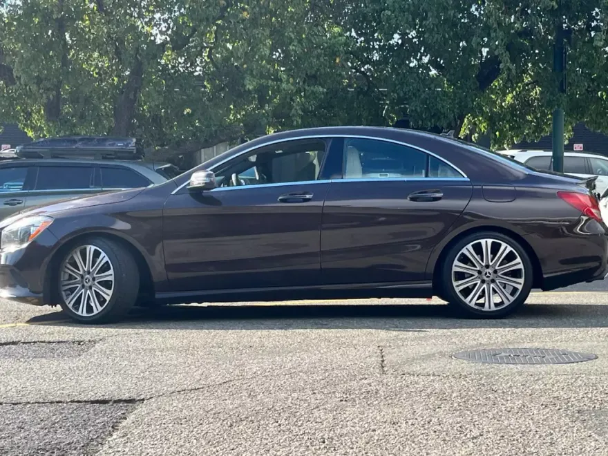 2019 Mercedes Benz CLA 250 photo 1