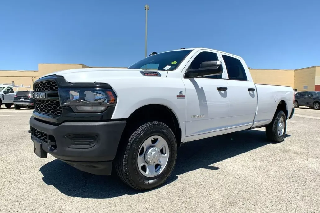2022 Ram 3500 Tradesman photo 1