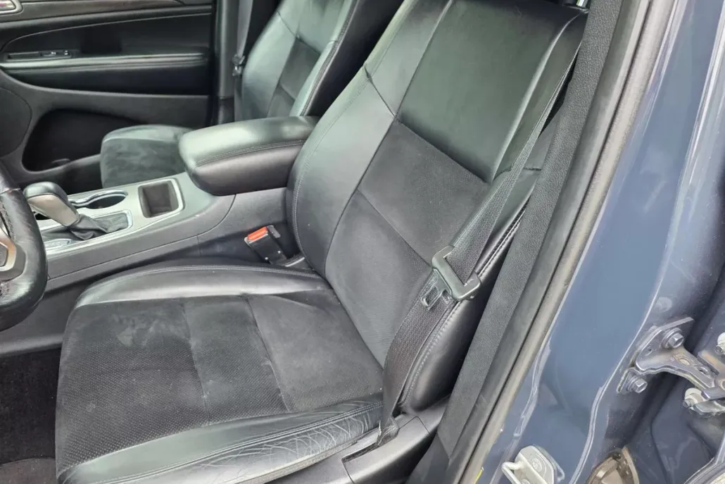 2018 Jeep Grand Cherokee Altitude Sport photo 1
