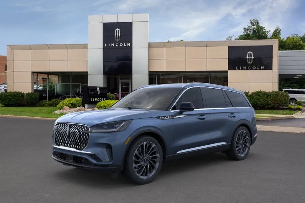 2025 Lincoln Aviator Reserve photo 1