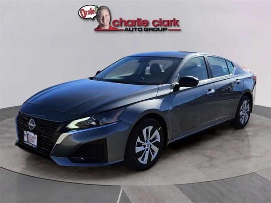 2025 Nissan Altima 2.5 S photo 1