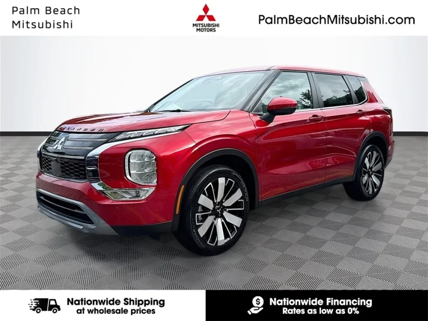 2025 Mitsubishi Outlander SE photo 1