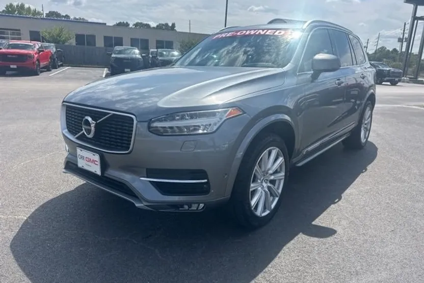 2017 Volvo XC90 T6 Inscription photo 1
