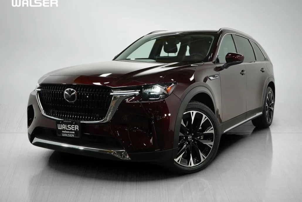 2024 Mazda CX-90 Premium photo 1