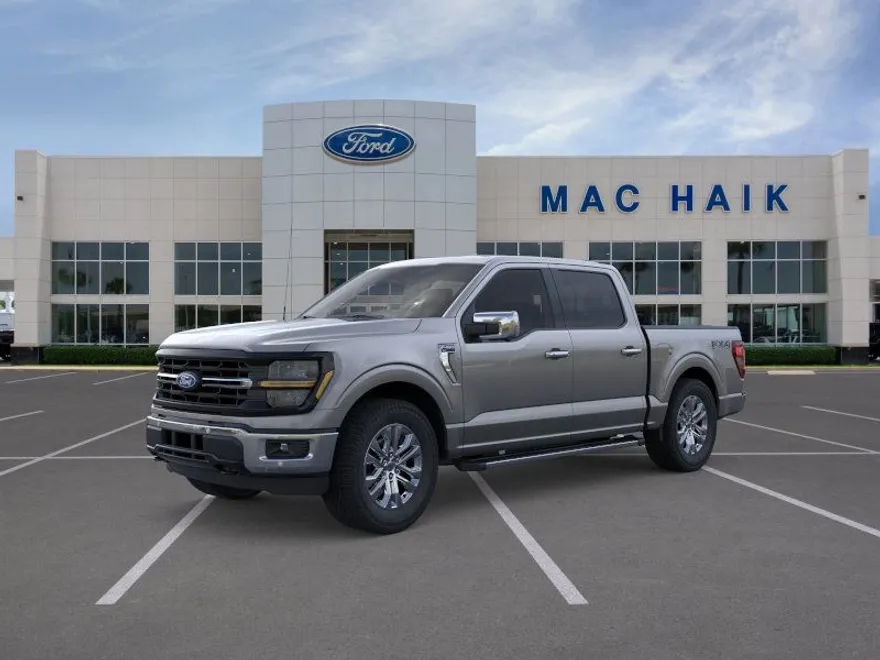 2025 Ford F-150 XLT photo 1